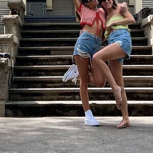 Vici cropped crochet top